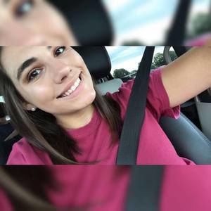 Meet your Posher, Emily